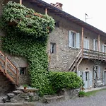 別荘 A Casa Di Tina Lurago dʼErba