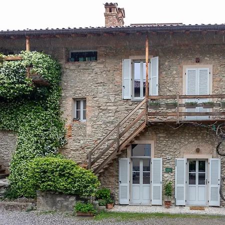 A Casa Di Tina Dom wakacyjny Lurago dʼErba