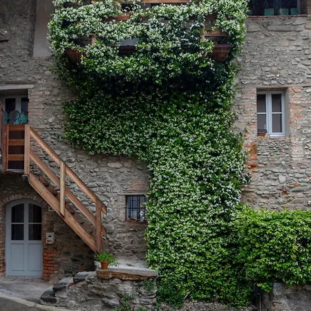 Dom wakacyjny A Casa Di Tina Lurago dʼErba